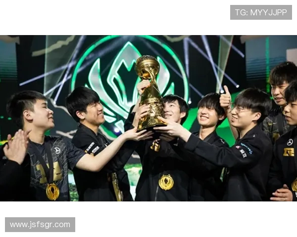 中国明星队与国际传奇的巅峰对决引发全球关注与热议