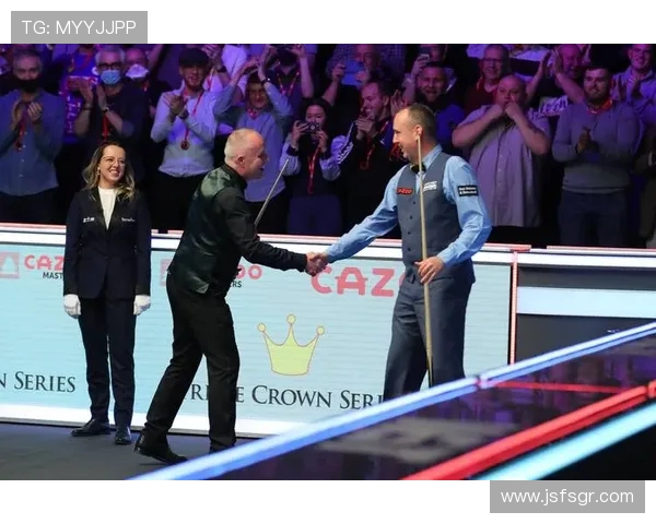 希金斯与马丁古尔德巅峰对决精彩回顾与赛后分析 希金斯与马丁古尔德巅峰对决精彩回顾与赛后分析