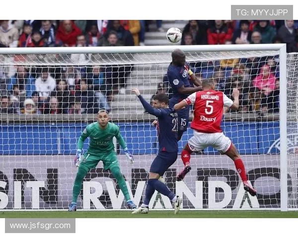 法甲激战甘冈主场迎战兰斯争夺宝贵积分之战 法甲激战甘冈主场迎战兰斯争夺宝贵积分之战