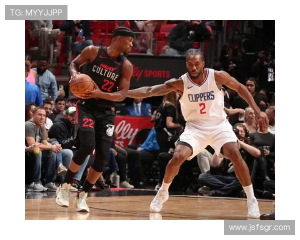 热火与快船精彩对决回顾2月8日比赛录像分析与精彩瞬间分享