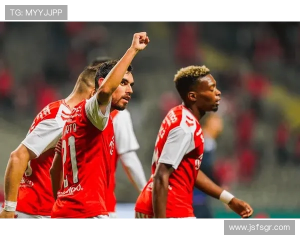 莫斯科与加拉塔萨雷的巅峰对决谁能笑到最后精彩赛事展望与分析