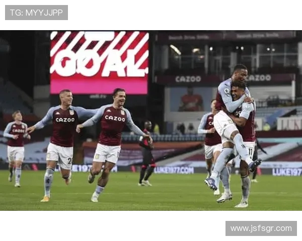 谢菲联主场迎战维拉双方争夺英超宝贵积分的激烈对决 谢菲联主场迎战维拉双方争夺英超宝贵积分的激烈对决