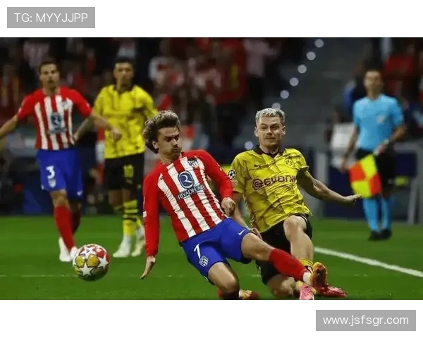 马拉加主场迎战拉斯，争夺西甲宝贵积分的激烈对决