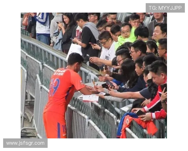 鲁能与奥克兰城精彩对决录像回顾分析及比赛亮点总结