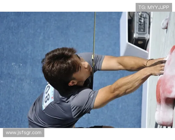 杭州攀岩队在全国团队协作排行榜中荣获第5名展现出色实力与团队精神 杭州攀岩队在全国团队协作排行榜中荣获第5名展现出色实力与团队精神