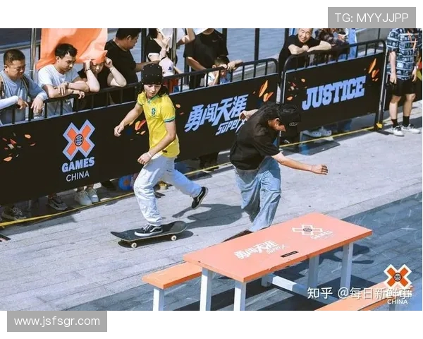 西安滑板队在极限运动联赛中以88分稳居积分榜首位