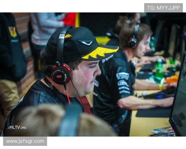 CSGO精彩解析:深入了解WE战队的团队配合与战术策略 CSGO精彩解析:深入了解WE战队的团队配合与战术策略