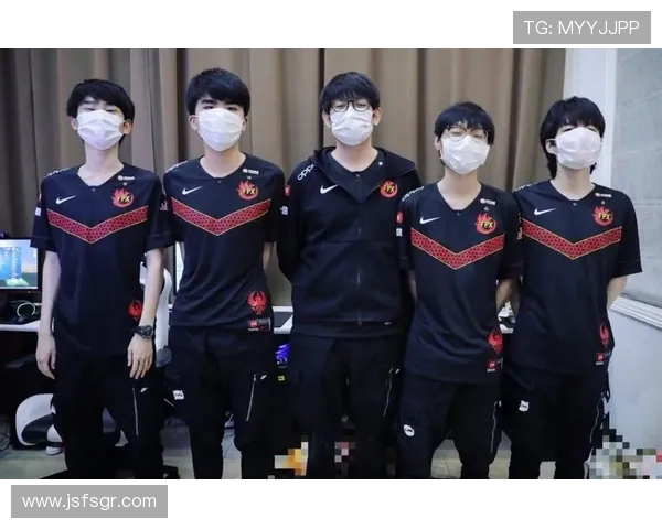 FPX稳居挑战者杯积分榜首位以94分领先众队伍 FPX稳居挑战者杯积分榜首位以94分领先众队伍