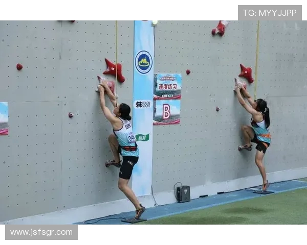 北京攀岩队在全国速度排行榜中荣获第三名展现出强劲实力与团队精神 北京攀岩队在全国速度排行榜中荣获第三名展现出强劲实力与团队精神