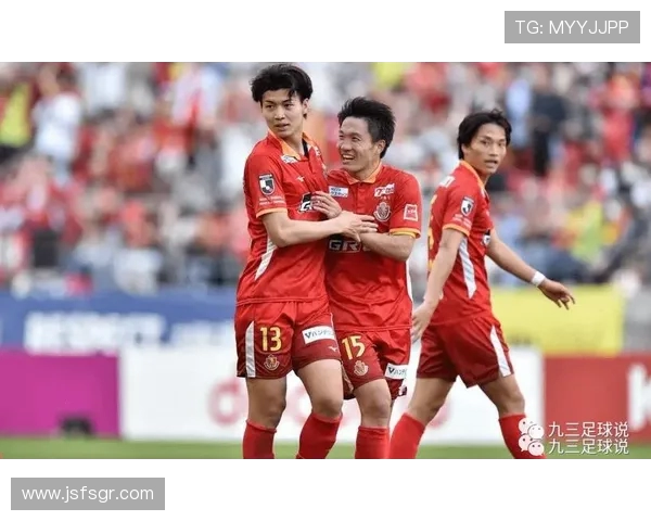 南京足球队的节奏分析与战术探讨如何提升球队整体表现