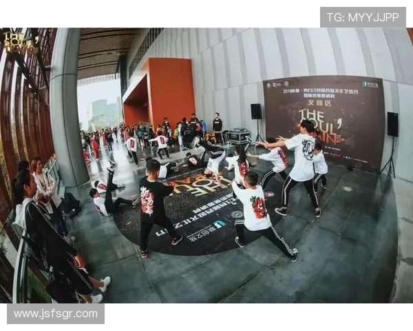 成都街舞队与北京街舞队实力对比赛后分析与总结